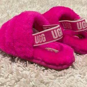 Hot Pink Ugg Slippers (Toddler Size 8) NEW! NEVER WORN!